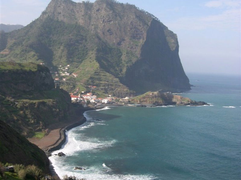 Costa Linda