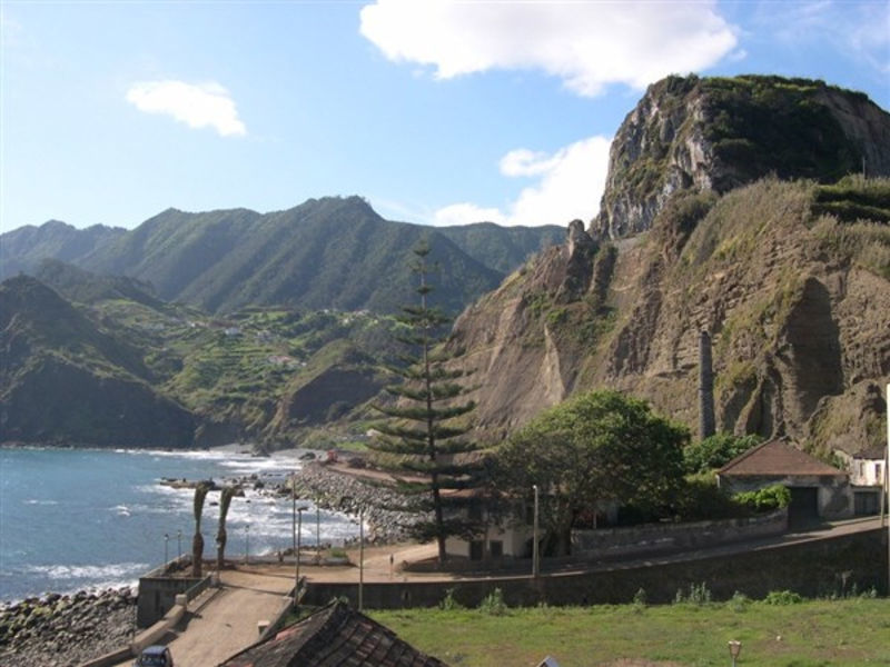 Costa Linda