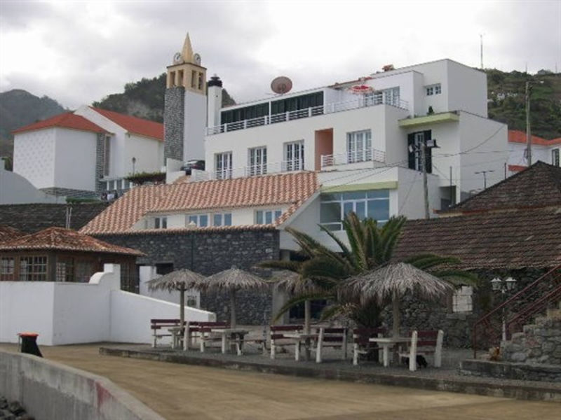 Costa Linda