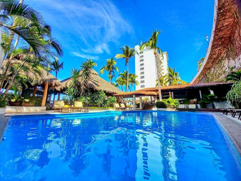 Costa Sur Resort & Spa