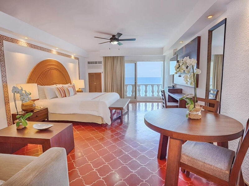 Costa Sur Resort & Spa