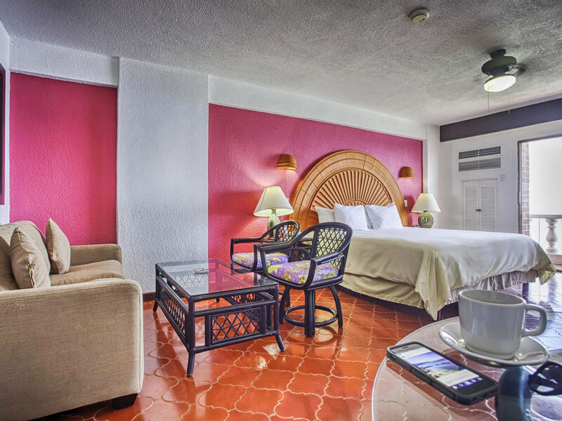 Costa Sur Resort & Spa