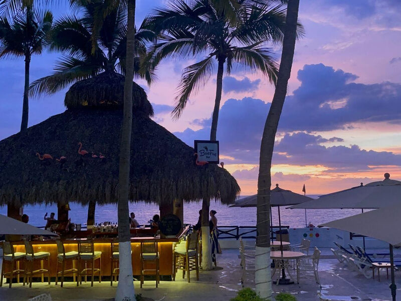 Costa Sur Resort & Spa