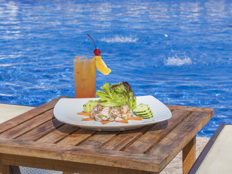 Costa Sur Resort & Spa