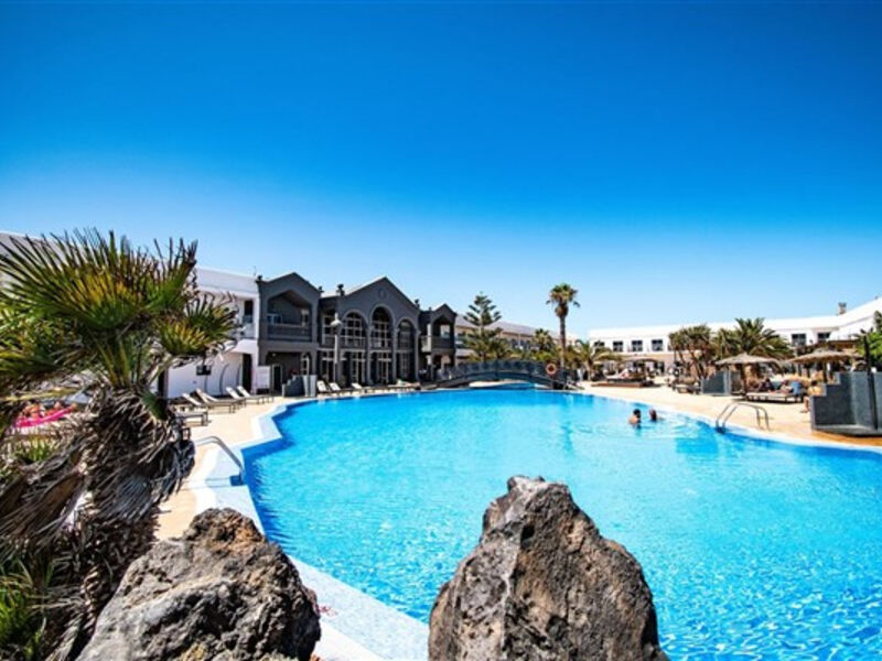 Coral Cotillo Beach