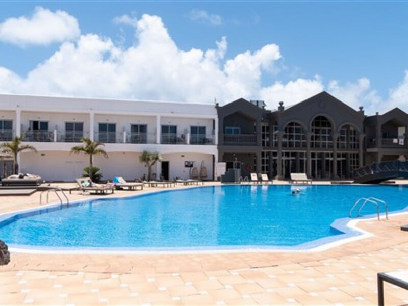Coral Cotillo Beach