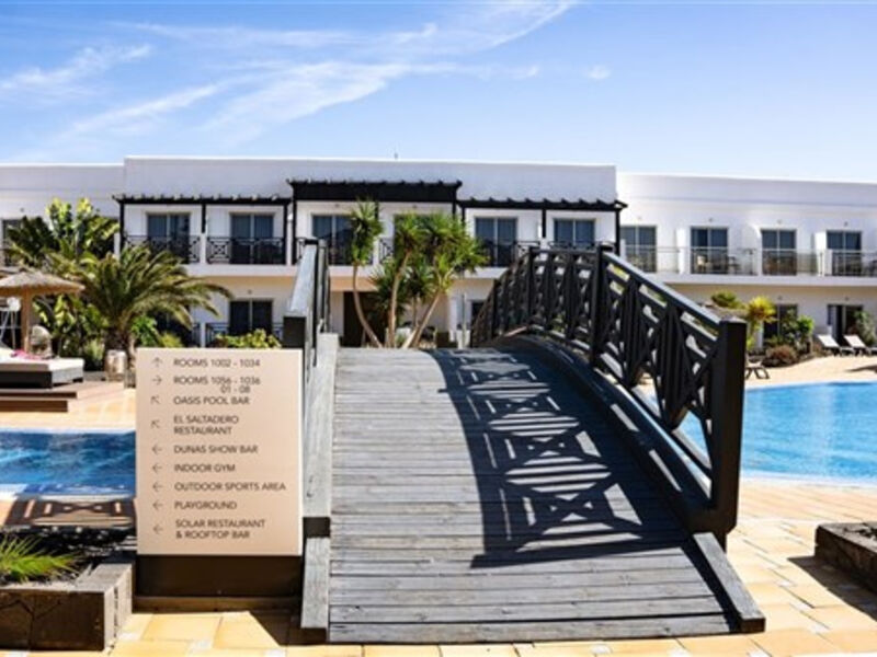 Coral Cotillo Beach