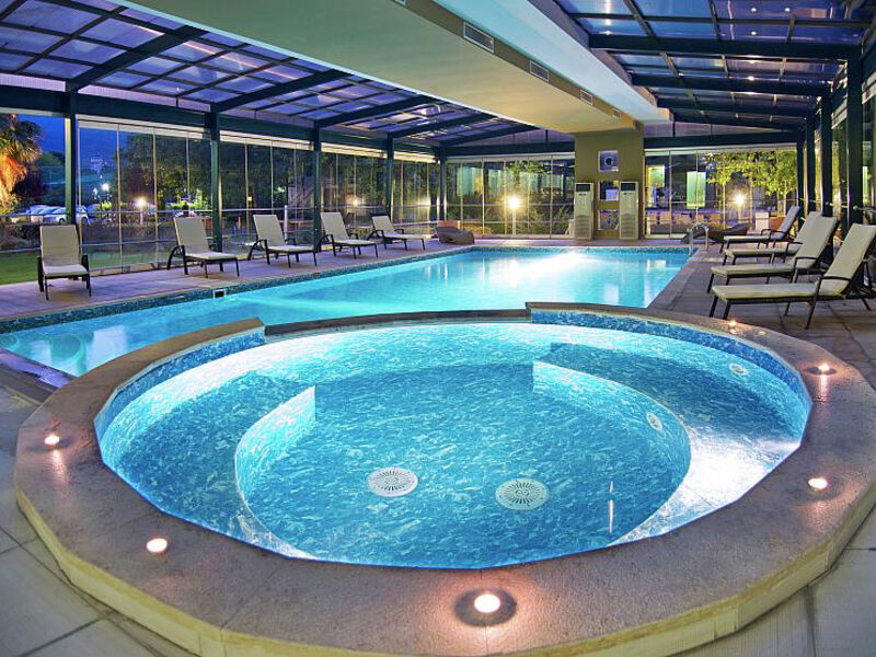Cronwell Platamon Resort