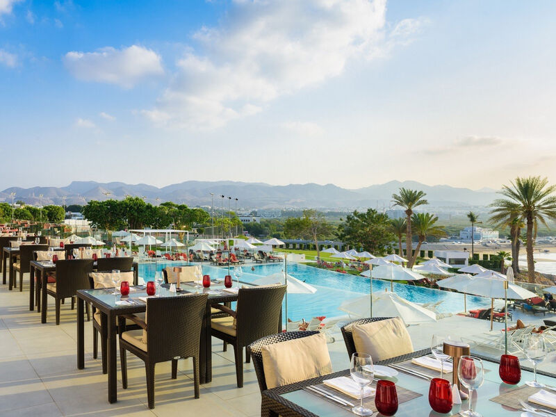 Crowne Plaza Muscat