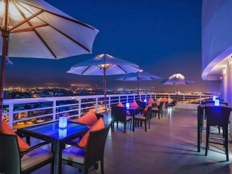 Crowne Plaza Muscat
