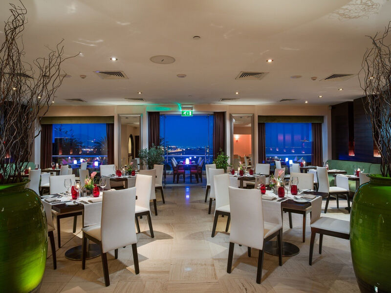 Crowne Plaza Muscat