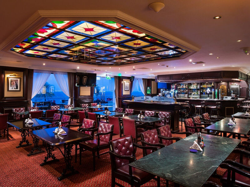 Crowne Plaza Muscat