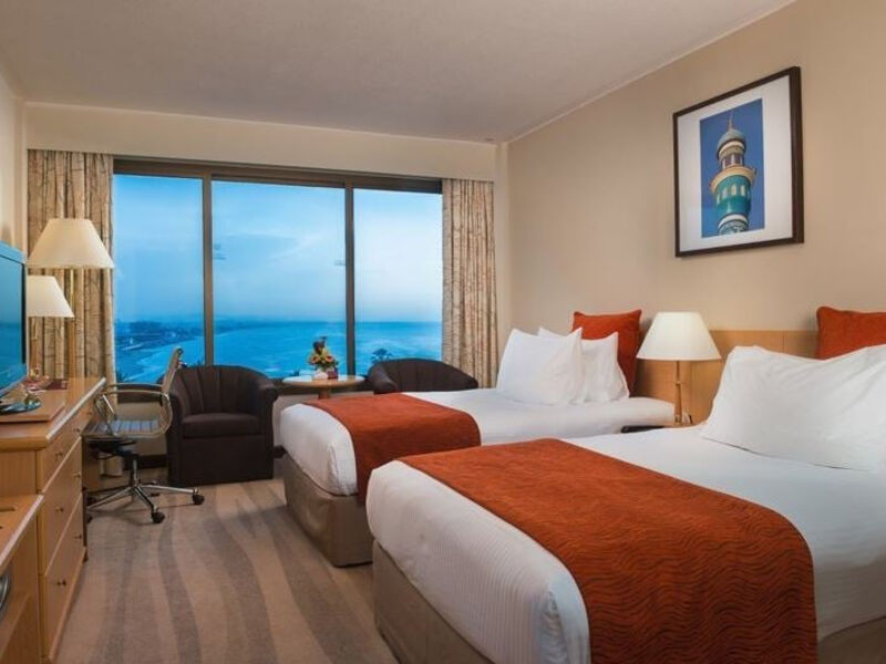 Crowne Plaza Muscat