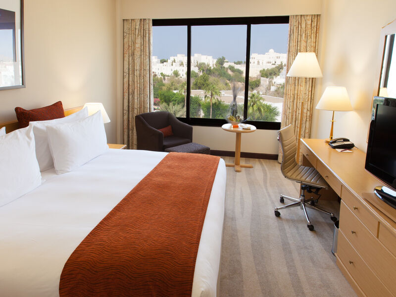 Crowne Plaza Muscat