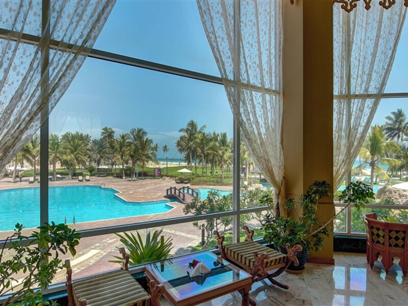 Crowne Plaza Resort