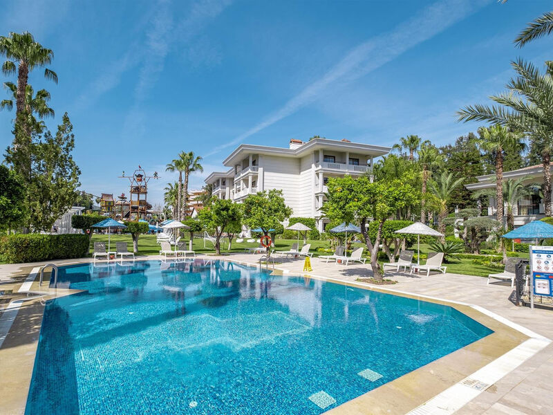 Crystal Aura Beach Resort & Spa
