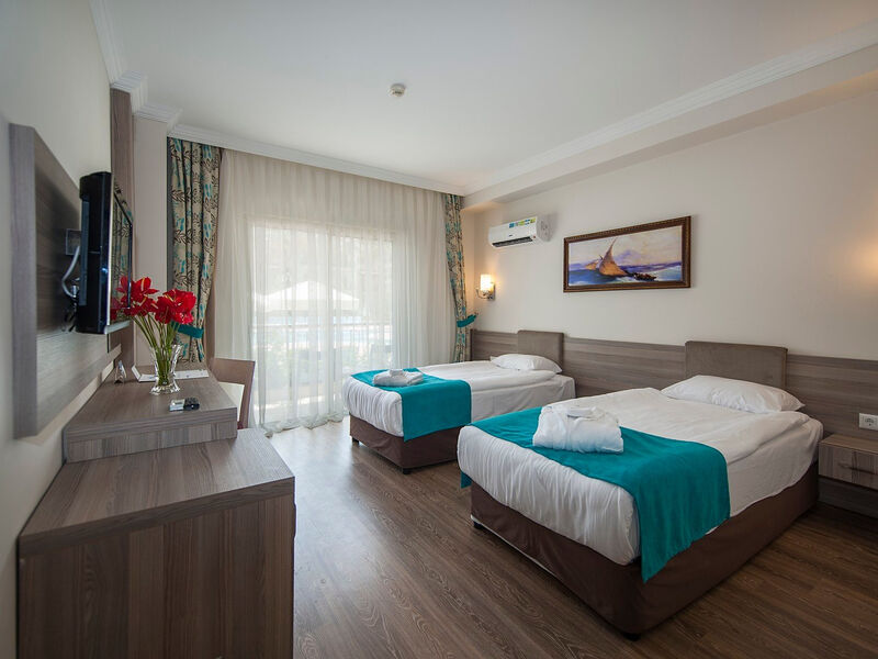 Crystal Aura Beach Resort & Spa