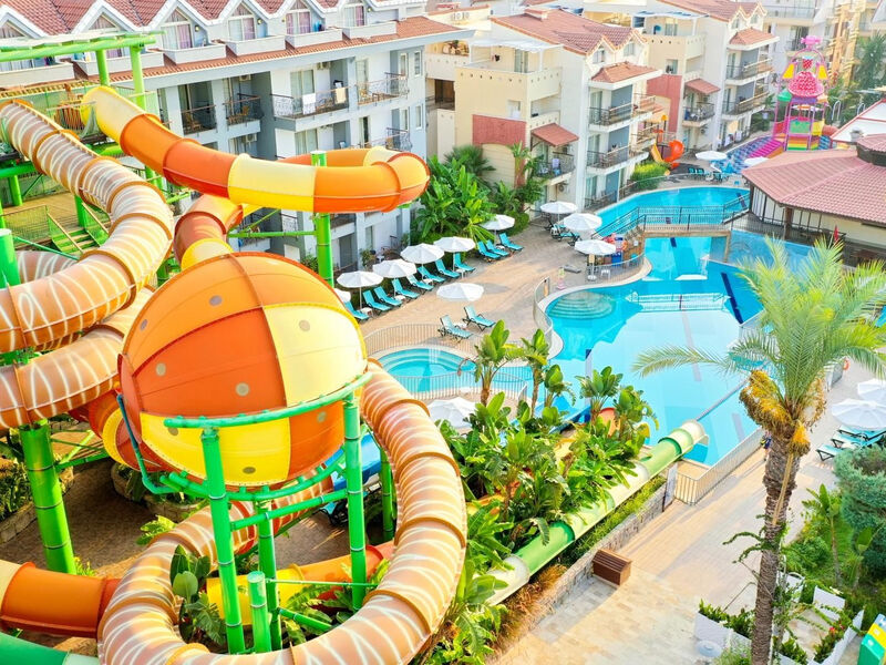 Crystal Aura Beach Resort