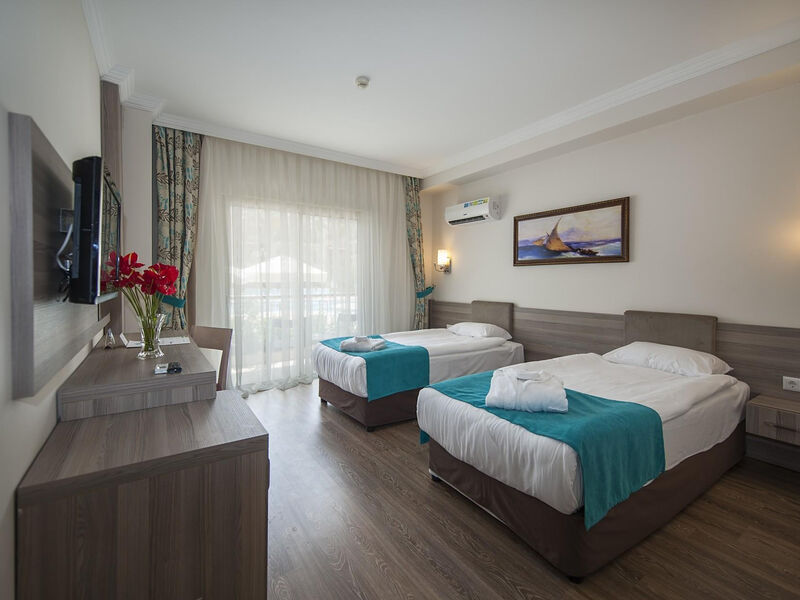 Crystal Aura Beach Resort