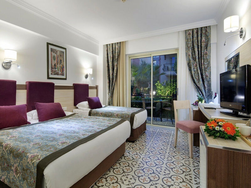 Crystal Aura Beach Resort & Spa