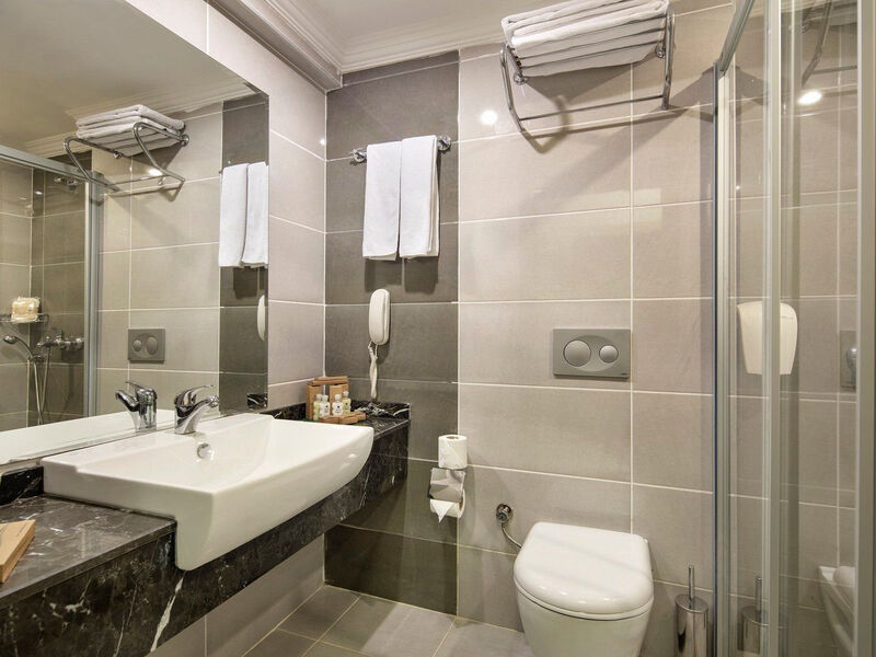 Crystal Aura Beach Resort & Spa