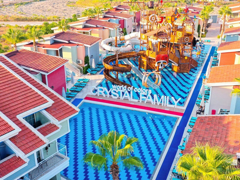 Crystal Club World Of Colours