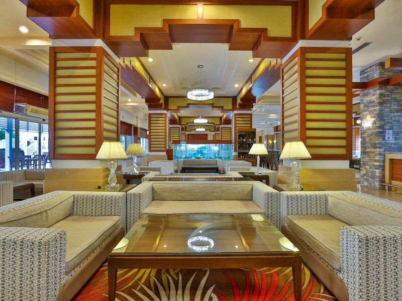 Crystal De Luxe Resort & Spa