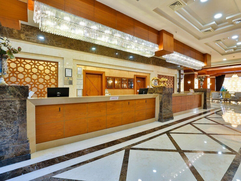 Crystal De Luxe Resort & Spa