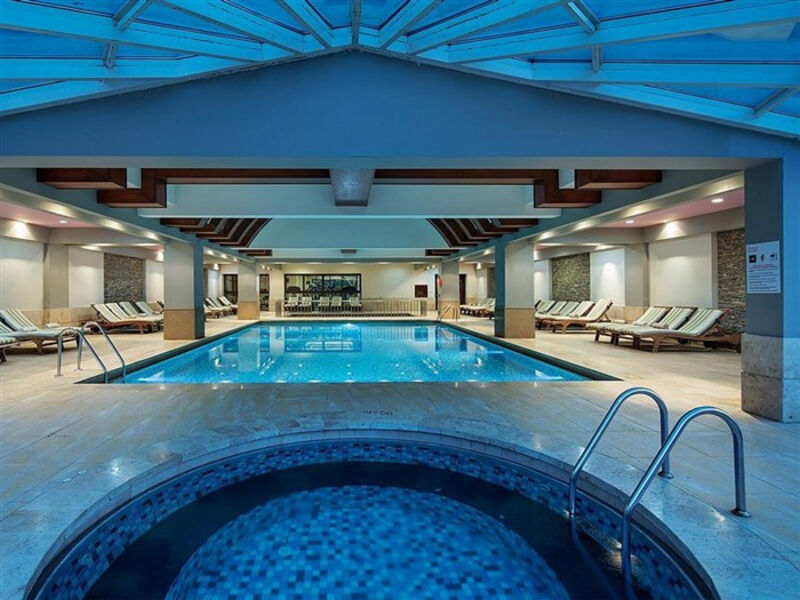Crystal Family Resort