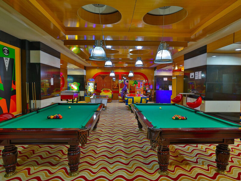 Crystal Family Resort & Spa