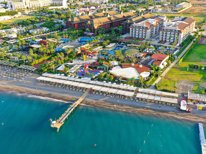 Crystal Family Resort & Spa