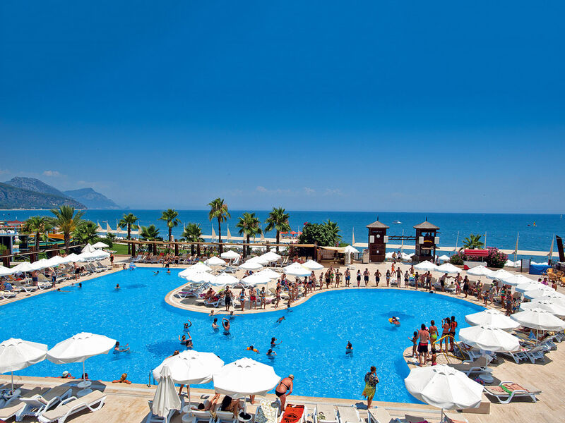 Crystal Flora Beach Resort