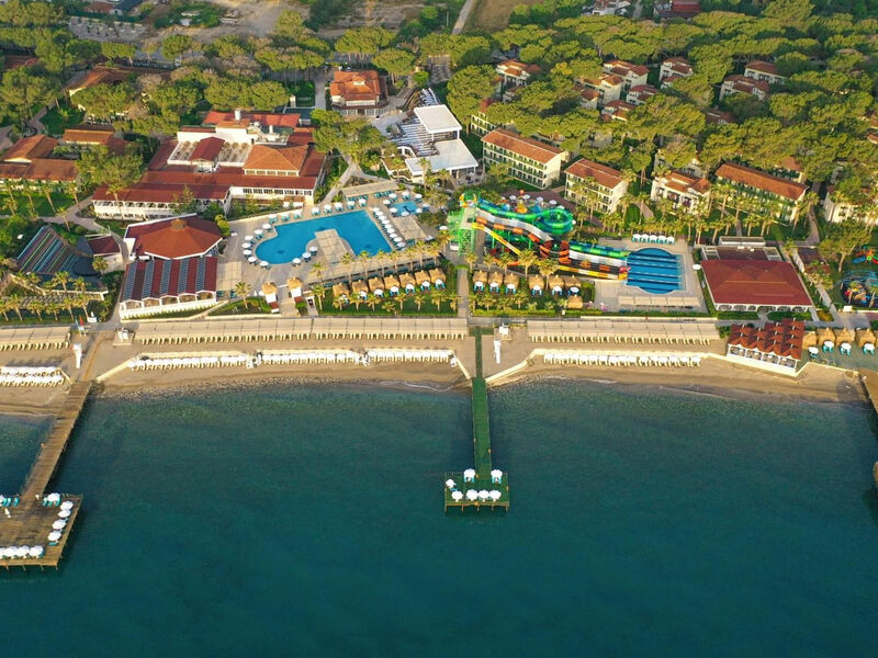 Crystal Flora Beach Resort