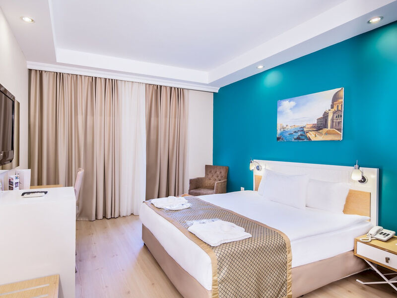 Crystal Green Bay Bodrum