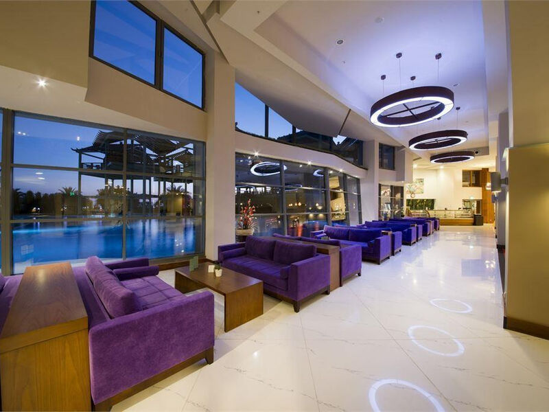 Crystal Palace Luxury Resort And Spa
