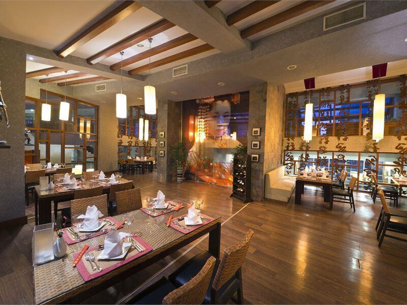 Crystal Palace Luxury Resort And Spa