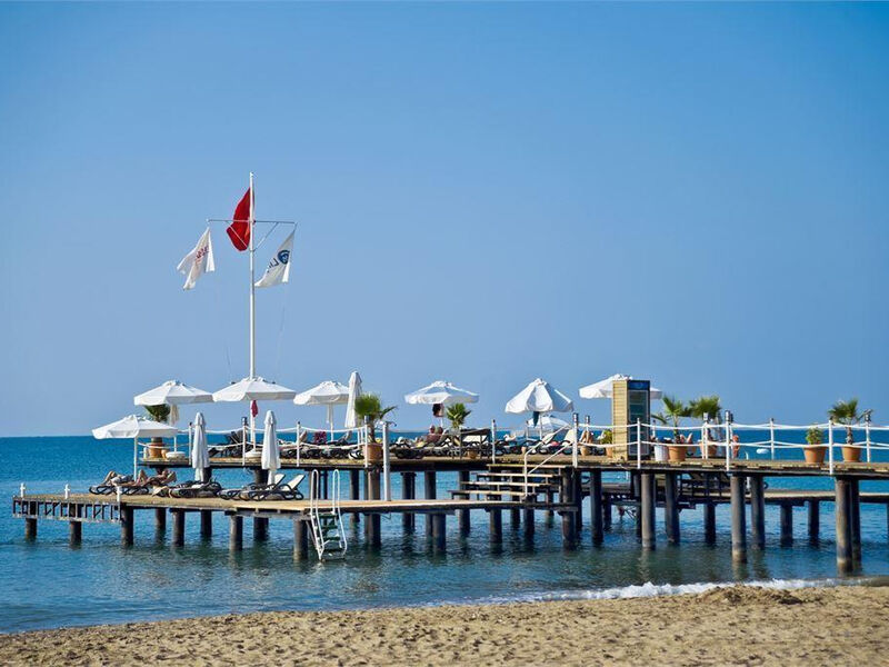 Crystal Palace Luxury Resort And Spa