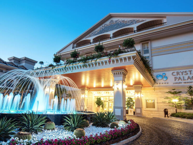 Crystal Palace Luxury Resort & Spa