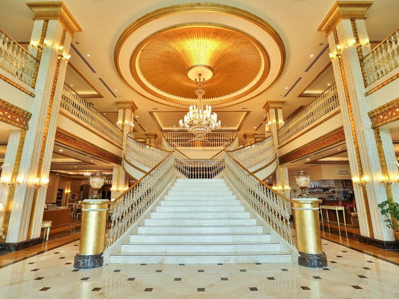 Crystal Palace Luxury Resort & Spa
