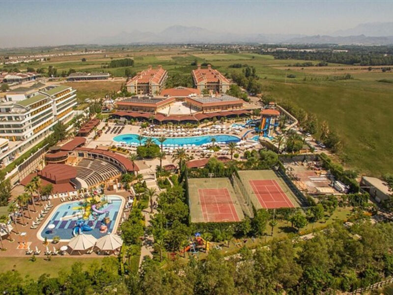 Crystal Paraiso Verde Resort & Spa