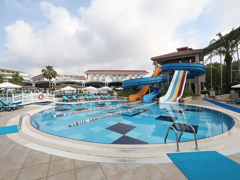 Crystal Paraiso Verde Resort & Spa