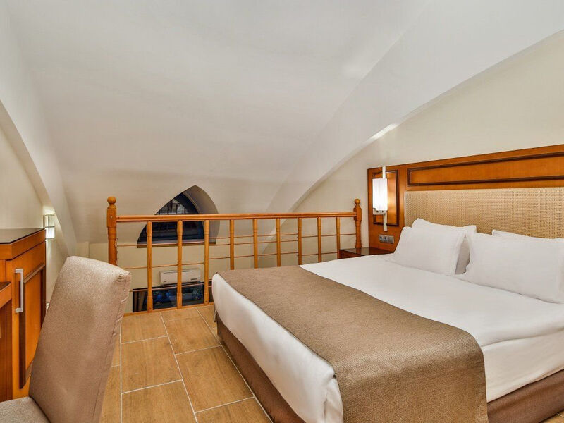 Crystal Prestige Elite