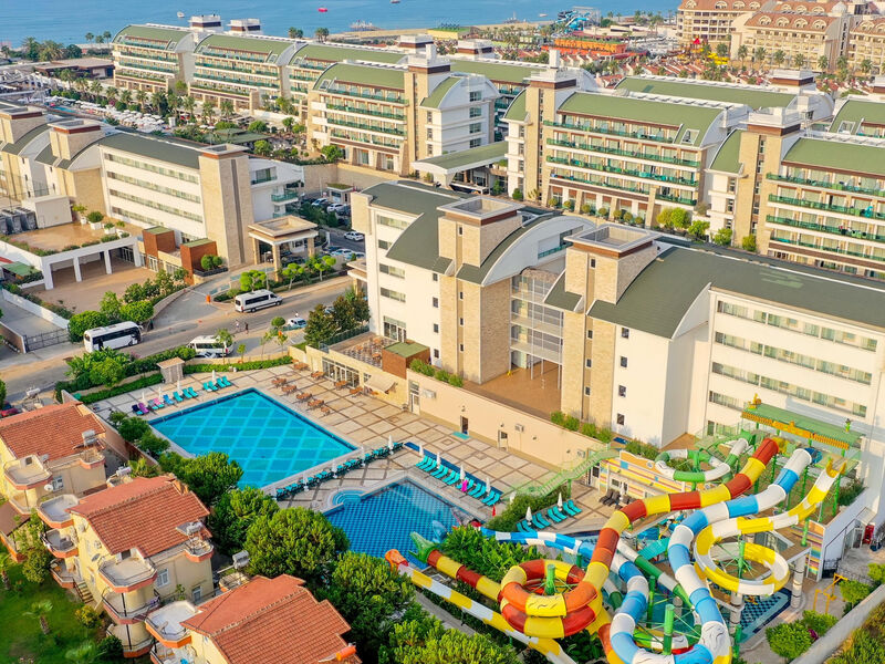 Crystal Waterworld Resort & Spa