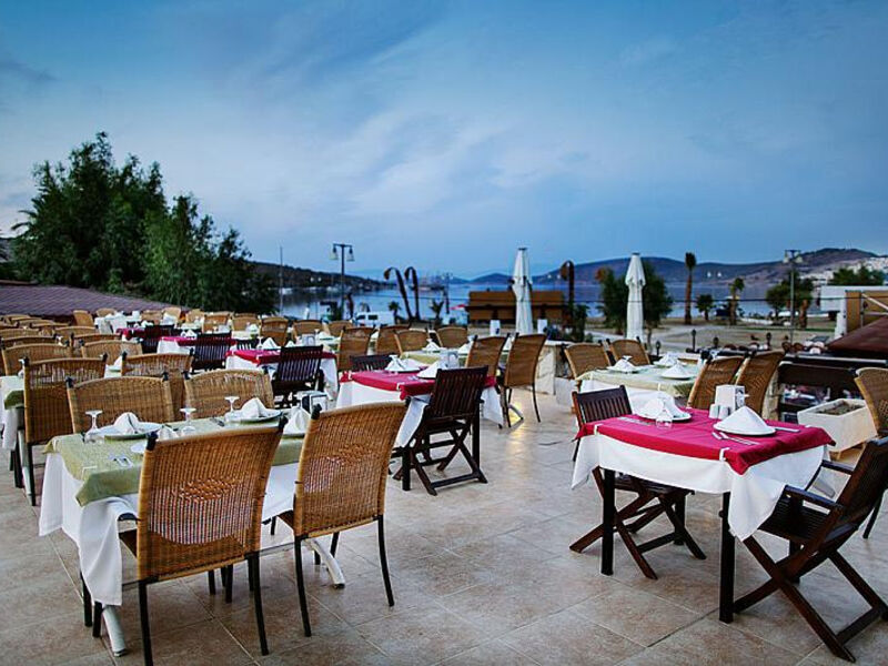 Del Mare Botique