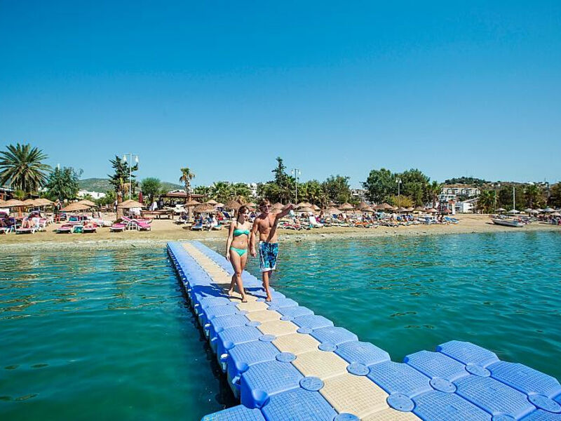 Del Mare Botique