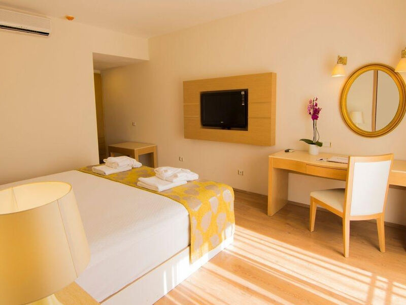 Ladonia Hotel Del Mare
