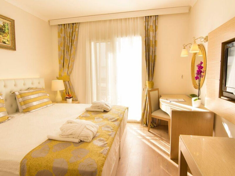 Ladonia Hotel Del Mare