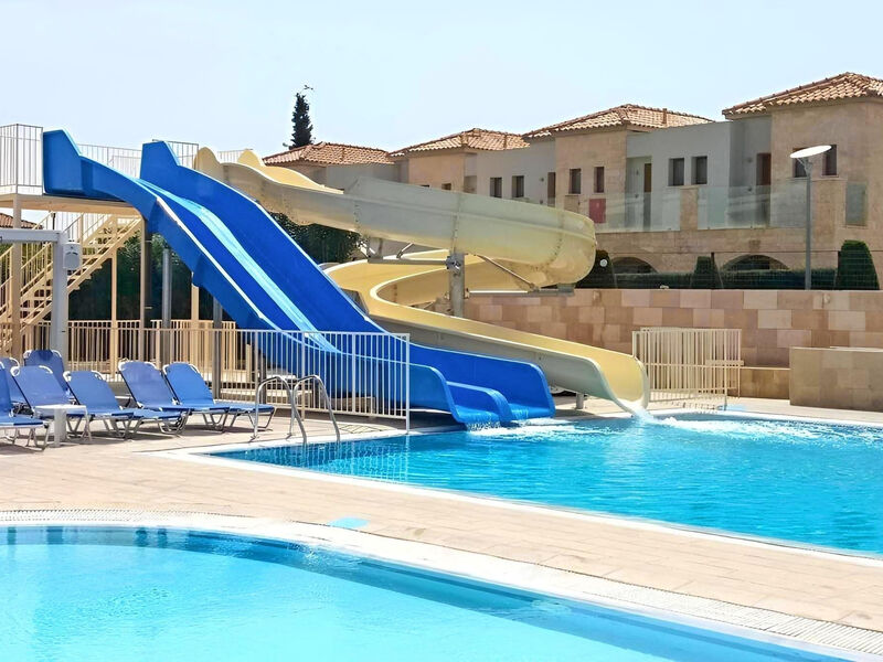 Delfinia Resort