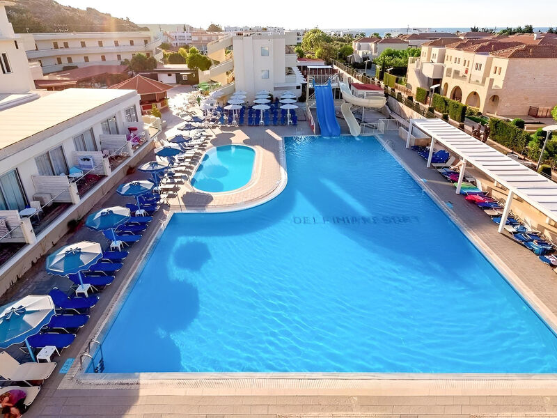 Delfinia Resort
