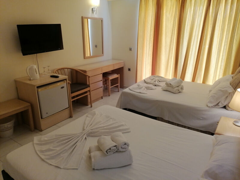 Delfinia Resort